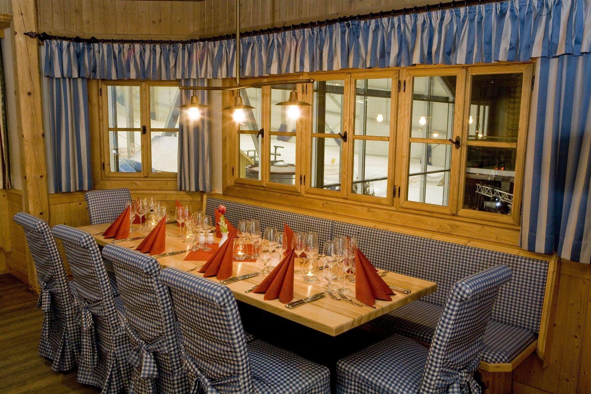 Hotel Hamburg-Wittenburg Van Der Valk מראה חיצוני תמונה